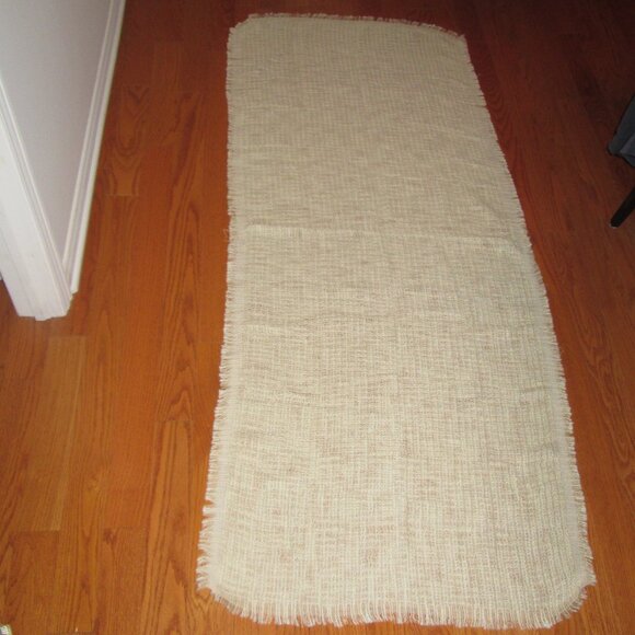 Women's scarf 68" long x 28" wide 91% Cotton 9% Viscose - Picture 3 of 4